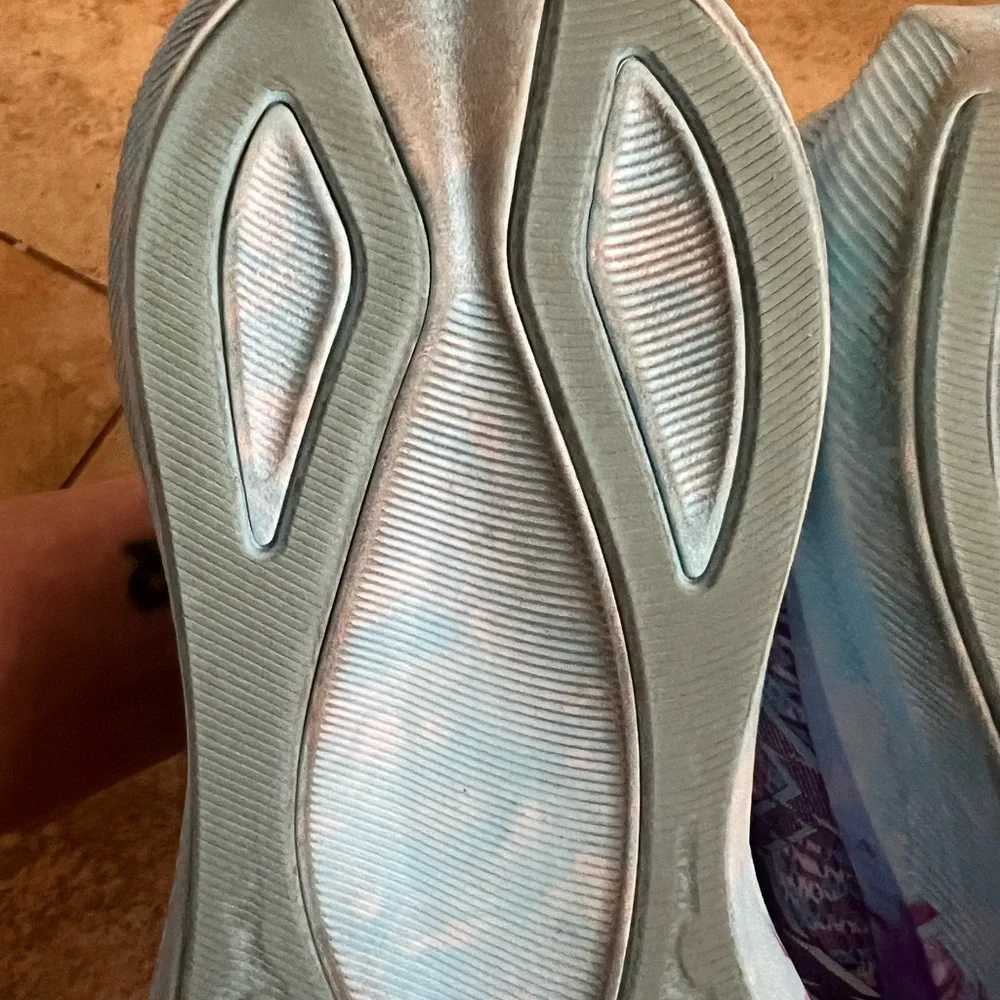 Asics Vibrant Purple and Teal Sneakers - Picture 5 of 7